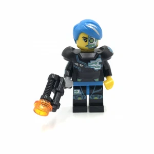 LEGO Cyborg CMF 71013 Series 16 minifigure Space Warrior - Picture 1 of 4