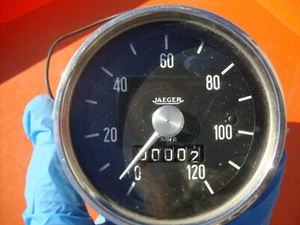 Jaeger Speedometer - Picture 1 of 7