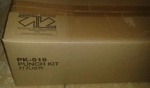 Konica Minolta punch kit 519 A3EUW22 ¡Nuevo en EMBALAJE ORIGINAL! - Imagen 1 de 1