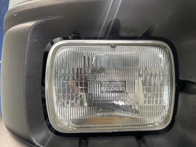 Headlight Sealed Beam Fits 96-17 EXPRESS 2500 VAN 990870 - Image 1 of 4