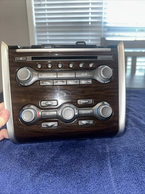 Rádio Nissan Pathfinder 2013-2020 CD player painel CA controle climático fabricante de equipamento original. - Imagem 1 de 4