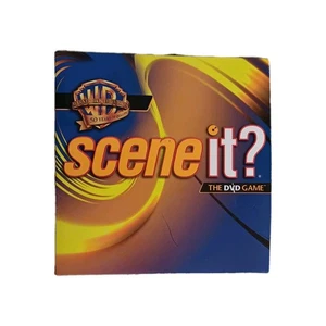 Scene It? Warner Bros TV 50 aniversario - solo disco DVD - probado funciona - Imagen 1 de 4