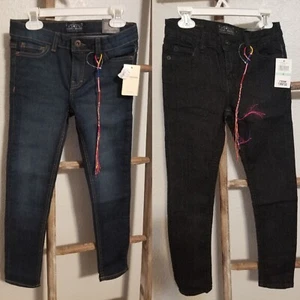 2 Pack Lucky Brand Girls ZOE Skinny Jeans Size 8 Black and Blue w/ braided Charm - Picture 1 of 12