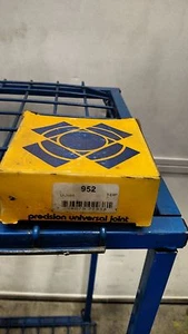 Precision Universal Joint 952 U-Joint - Picture 1 of 1