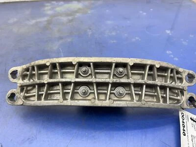 2015 - 2020 LEXUS RC-F 原始设备制造商 LEXUS 变速器安装带安装支架 1239238020 — 第 1/4 张图片