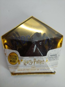 The Noble Collection Harry Potter Replica Chocolate Frog With Sticker