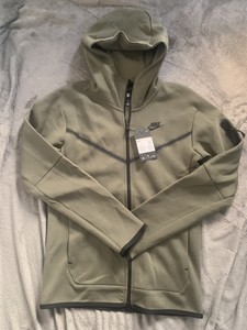 xs red nike moletom com capuz