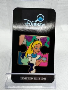DISNEY CHARACTER CONNECTION MYSTERY PUZZLE ALICE IN WONDERLAND PIN LE 400 - Picture 1 of 1