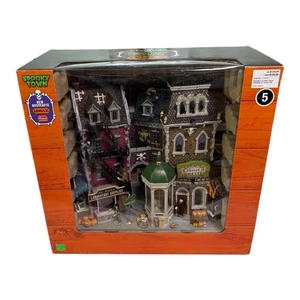 Lemax Spooky Town 2025 Michaels Exclusive Monsters On Main Street Halloween NEU - Bild 1 von 7
