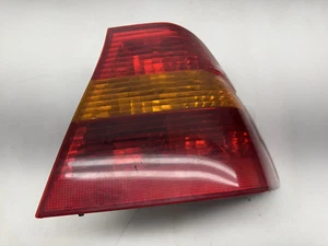 2002 2003 2004-05 BMW E46 325I 325XI 330I 330XI PASSENGER RIGHT TAIL LIGHT LAMP - Picture 1 of 6