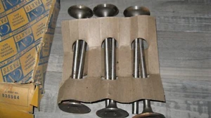 NOS 839504 Chevrolet GM Intake Valves - Picture 1 of 7