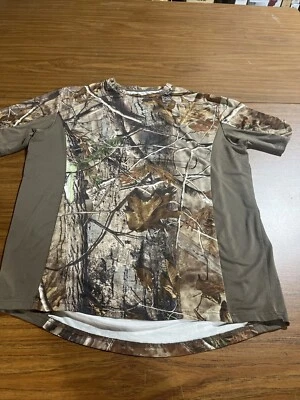 Realtree Mens Medium Stretch Wooded Camo Hunting T Shirt Great Condition - Image 1 of 4