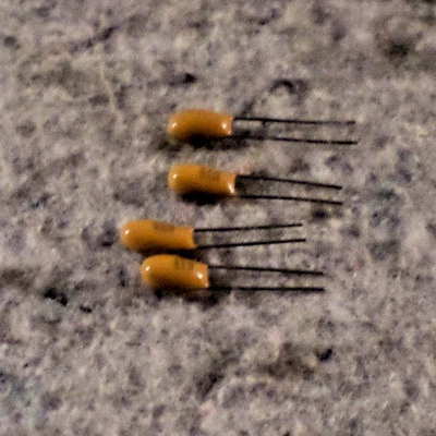 10pcs STC Dipped Tantalum Radial Capacitor 4.7uf  50v 10%Tol USA SHipper (C18B1) - Image 1 of 4