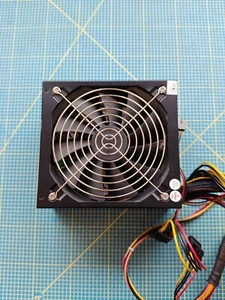 Inter-Tech CombatPower CP 750W ATX Netzteil 750 Watt - Afbeelding 1 van 4