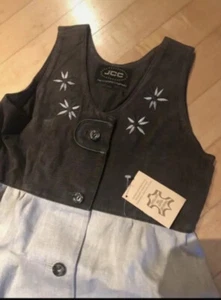 Trachtenkleid mit Knöpfen Kleid Leder Leinen Neu mit Etikett Gr. 146/152 - Bild 1 von 4
