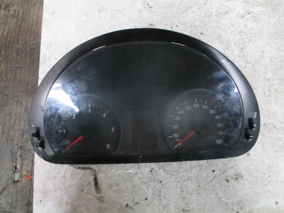 Cuadro de instrumentos velocímetro VW VOLKSWAGEN CRAFTER 2015 MK1 A9069008202 Foto 1 de 4