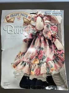 Vintage Rarität Daisy Kingdom Stoff Panel Patty's Dachboden PINK weich Puppenstuhl  - Bild 1 von 9