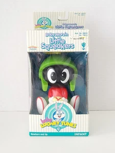 VINTAGE 1997 BABY MARVIN'S LITTLE SQUEAKERS VINYL RUBBER FIGURE LOONEY TUNES NEW - Picture 1 of 6