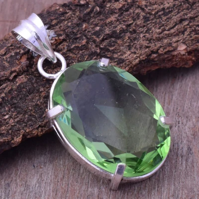 Verde Gema Amatista 925 Plata de Ley Hecho a Mano Colgante EN-10 - Imagen 1 de 4