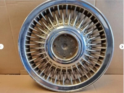 Tapacubos de 15 radios de cable Ford Crown Vic 1992-1997 Mercury Grand Marquis OEM1 Foto 1 de 4