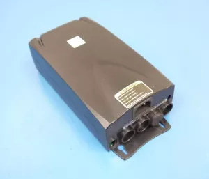 Fuente de alimentación del sistema de elevación Suspa LogicS-2-SUSND-240VA-US (D45-02337) - Imagen 1 de 3