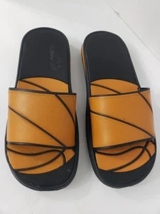 Basketball Slides for Men Size 10-11 D Beach Locker Room Sandals - Picture 1 of 6