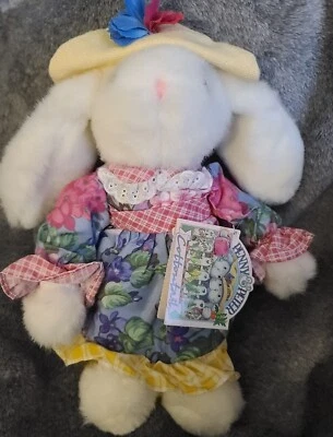 NWT - 1996 PENNY & PETER Cottontail - Plush Bunny Rabbit - Toys R Us - Vintage  - Image 1 of 4