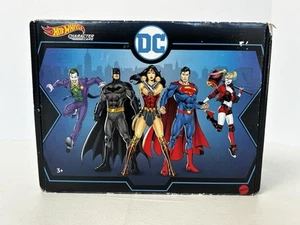 Hot Wheels Character Cars DC Comics 5-Pack Boxed Set Includes Superman Batman - Picture 1 of 5