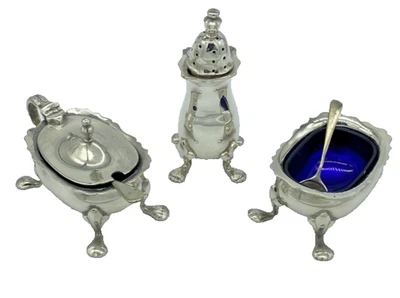 *Vintage Set of 5 Strachan Silver Plated Footed Condiment Set - Inserts & Spoons - Image 1 of 4