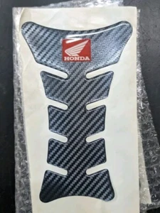 Adesivo Serbatoio Moto protezione Parazip Carbon Look Honda - Foto 1 di 1