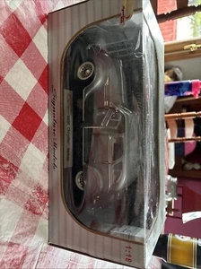 Signature 1936 Chrysler Airflow, Models 1:18, Diecast - Picture 1 of 4