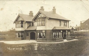 PC HOUSE WESTWOLD MERSEYSIDE ENGLAND VINTAGE REAL PHOTO POSTCARD (u9207) - Picture 1 of 2
