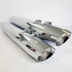 Harley OEM 17-23 Trike Freewheeler FLRT Triglide Chrome Slash Mufflers Set - Picture 1 of 8