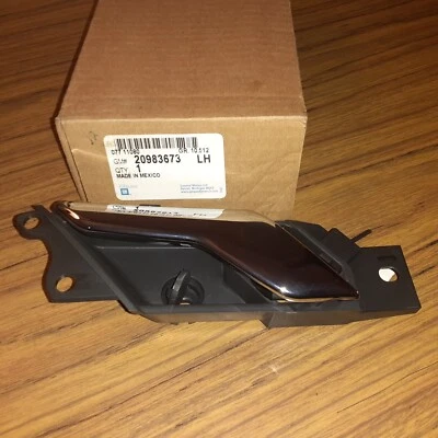 Оригинальная задняя внутренняя дверная ручка GM SATURN VUE GM 2008 2010 20983673 из старых запасов - Изображение 1 из 2