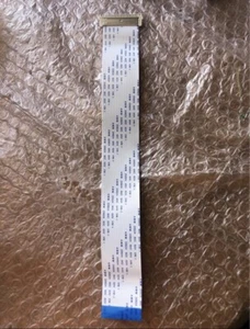 flat cable, cavo piatto, passo 1mm 30 Pin AWM 20624 80C 60V VW-1, lungh. 25cm - Photo 1/4