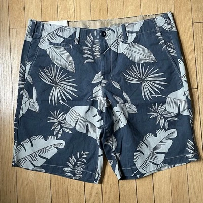 Gap Mens Shorts 38x10 Tropical Print Blue “Lived in” Chino Flat Front Casual NEW - Image 1 of 4