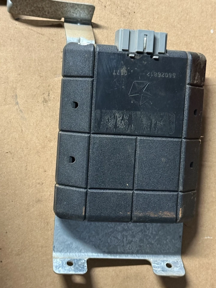 Dodge Ram 1500 2500 3500 1994-1997 rueda trasera ABS módulo de control 56026812 OEM Foto 1 de 1