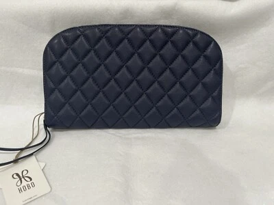Bolso sin asas de cuero acolchado HOBO Cole, clásico elegante bolso de fiesta, azul marino, nuevo con etiquetas Foto 1 de 4