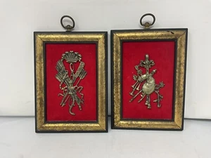 Pair Of Vintage E.A. RIBA Co INC Wall Hanging Plaque Home Decor Velvet Bagpipes - Picture 1 of 6