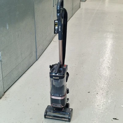 Shark Corded Upright Vacuum, Anti-Hair Wrap, Pet NZ690UKT used - Image 1 of 4