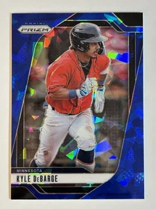 Kyle DeBarge 2025 Panini Prizm (RC, SP) Blue Ice Prizm #18 Minnesota Twins - Imagen 1 de 2