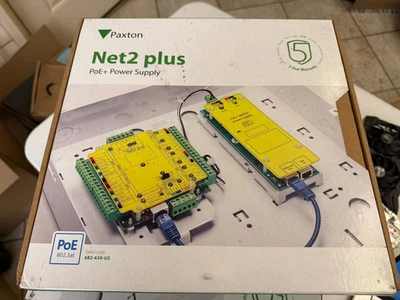 Fuente de alimentación Paxton Net2 Plus PoE+ 682-630-US caja abierta Foto 1 de 3
