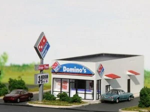 DOMINO'S PIZZA TAKE AWAY Building KIT 40x85x30mm N 1/160 scale SUMMIT USA DP-002 - Bild 1 von 1