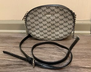 Bolso bandolera mensajero mediano Michael Kors Ginny MK - Imagen 1 de 5