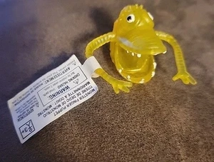 Marioneta de Dedo Monstruo Jiggler Finger Fright Uglies de Goma De Colección - Amarilla - Imagen 1 de 5