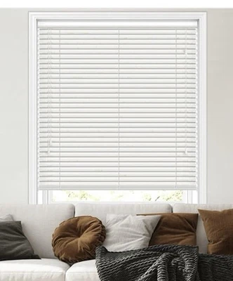 35mm Polar Wooden Blind Width 1200mm Drop 1500mm True White Cutdown - Image 1 of 3