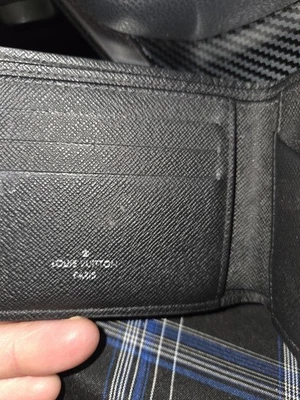 Louis Vuitton Multiple Bifold Wallet Damier Graphite ( CV ) - Image 1 of 4