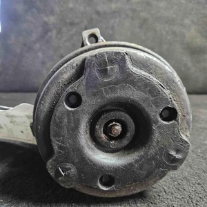 A/c Air Compressor BUICK LESABRE 86 87 88 89 90 91 92 93 - Picture 1 of 5