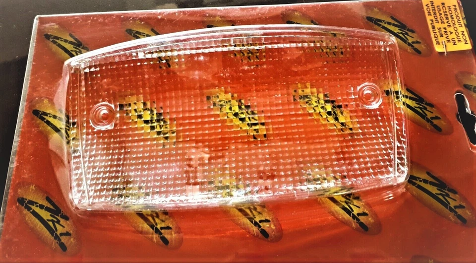 CABOCHON DE FEU CRISTAL POUR SCOOTERS PEUGEOT 50  ZENITH  /  SPEEDDAKE  /  BUXY - Image 1 of 1