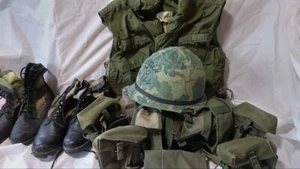 Vietnam War Equipment - Imagen 1 de 7